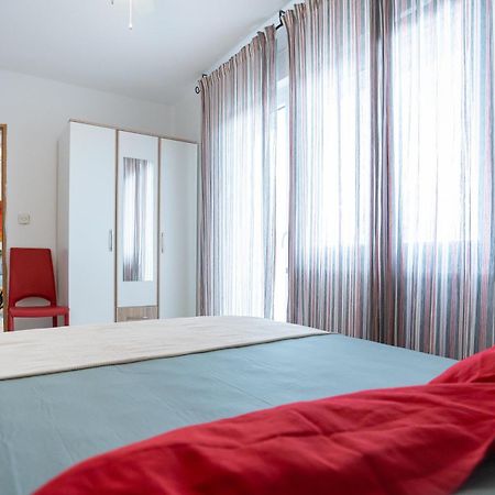 Stara Baska Apartments Esterno foto